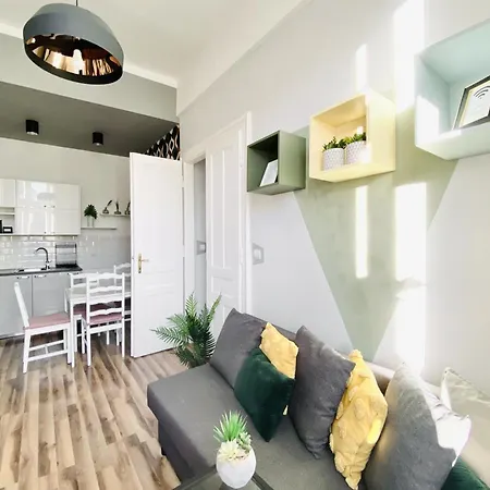 Green Apartments #Kazimierz, Building A Διαμέρισμα *
